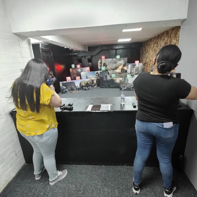  ¡Listo para disparar a algunos zombies! 