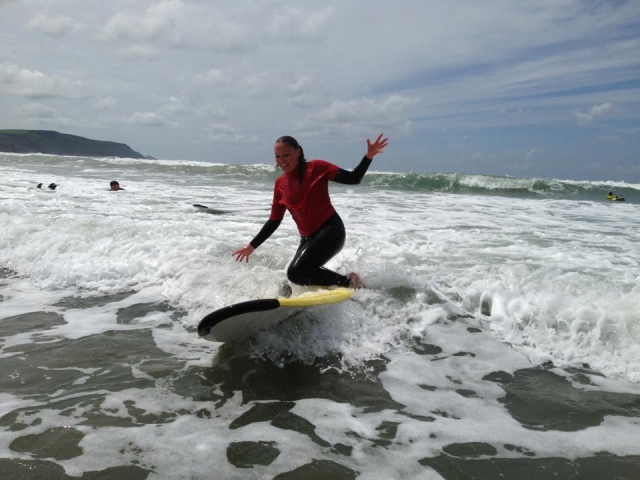  Surfeando en Widemouth Bay 