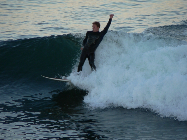  Subiendo Olas en Cornwall