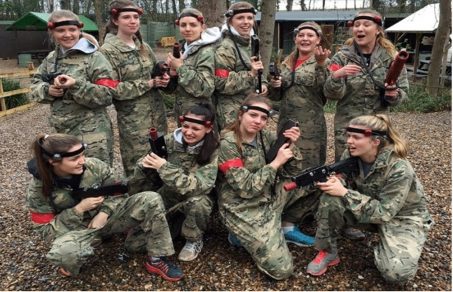 Equipo de etiquetas láser 