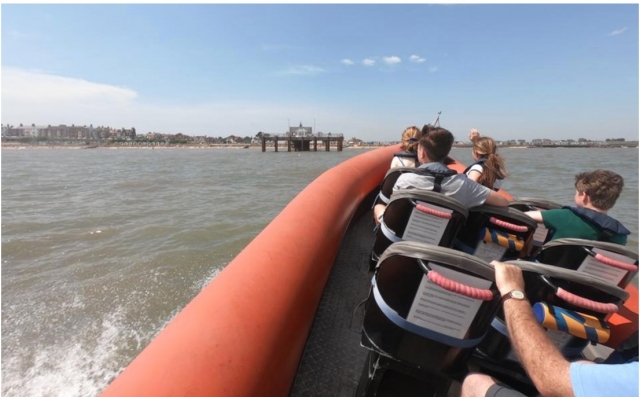  Pbaños en barco por Solebay