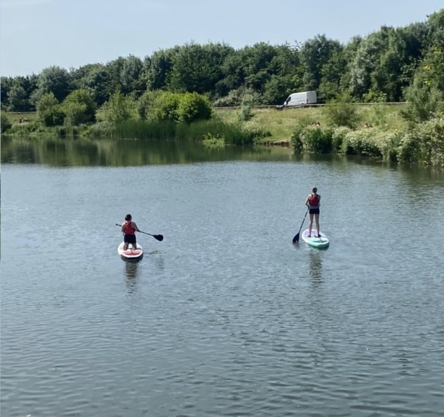 Viaje de SUP para adultos (a partir de 14 años) en Maidenhead duranle 2 horas