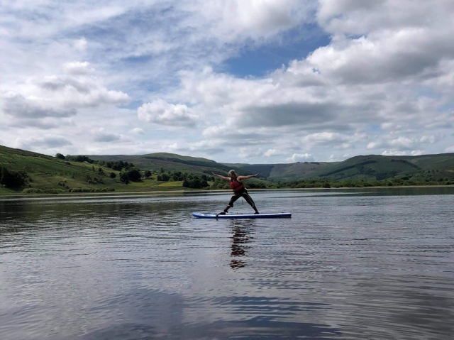Lleva a su grupo de yoga al aire libre