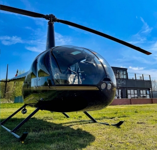 Lección de prueba del helicóptero R22 en Retford duranle 60 minutos