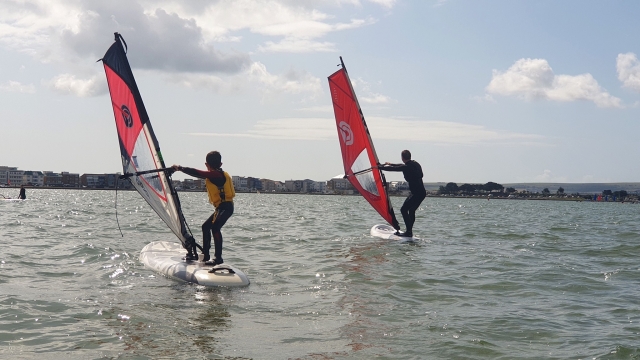  Windsurf con amigos 