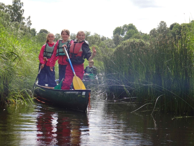  Piragüismo con amigos 