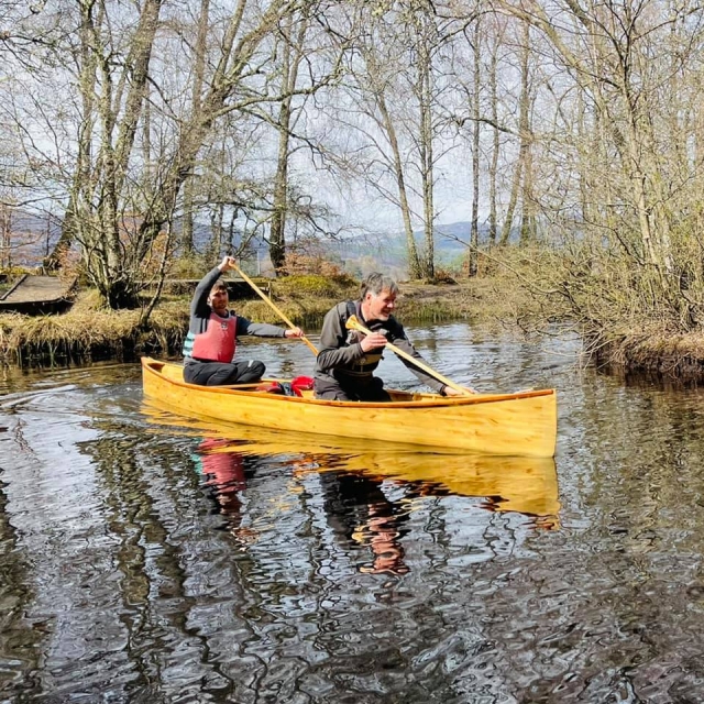  Expediciones en canoa 
