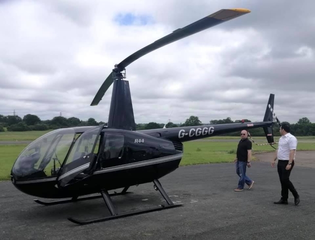 Conoce a uno de los mejores pilotos de helicópteros