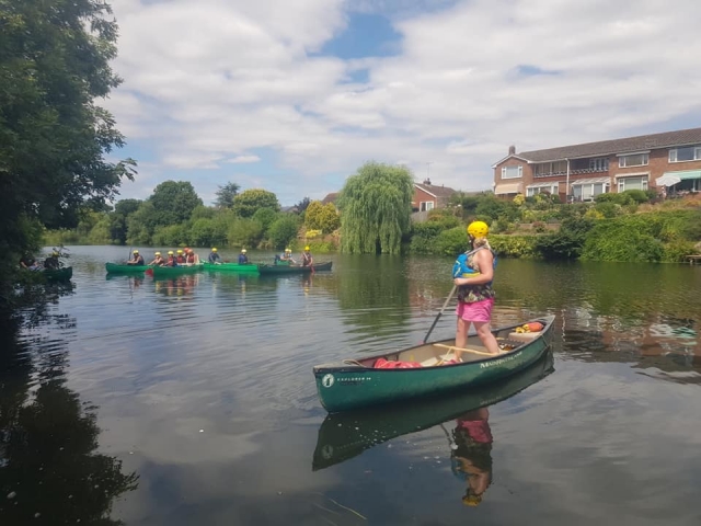  Disfruta de un agradable día con una sesión de piragüismo 