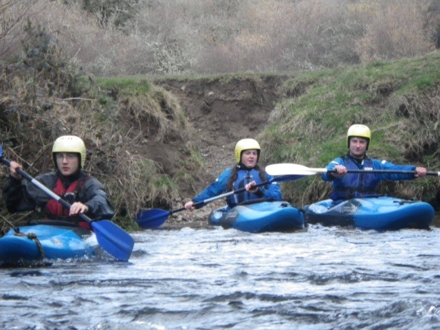  Consigue una expedición en kayak
