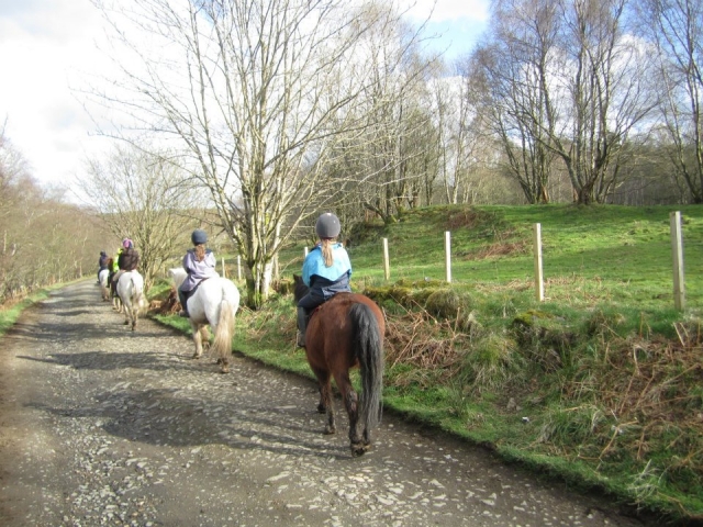 pbaños a caballo en Glasgow