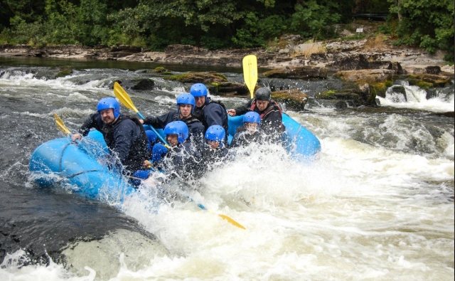  Rafting en el río más largo de Escocia 