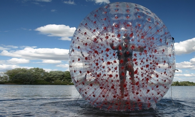  Water Zorbing