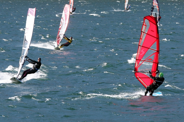  Aprende a hacer windsurf 
