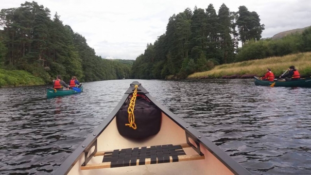  Vistas desde una de nuestras canoas