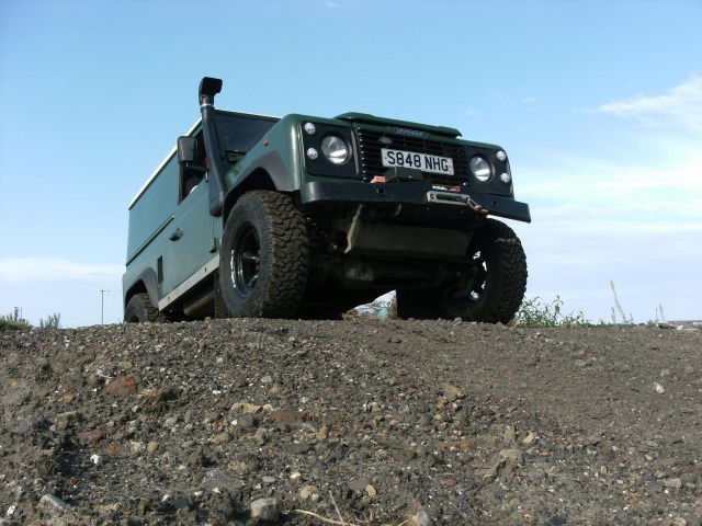  Ponle a prueba y maneja un vehículo 4x4 