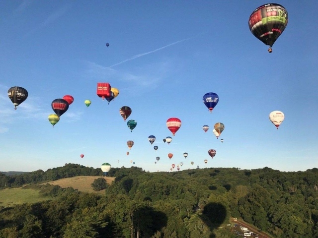 Sé uno de los pocos en disfrutar de un vuelo en globo 