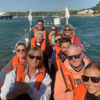Viaje charter en RIB en Salcombe duranle 1,15 h