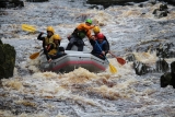 Sesión de Rafting para adultos en el río Findhorn 1h