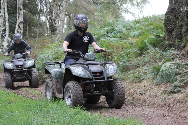  Andar en cuatrimoto es súper divertido 