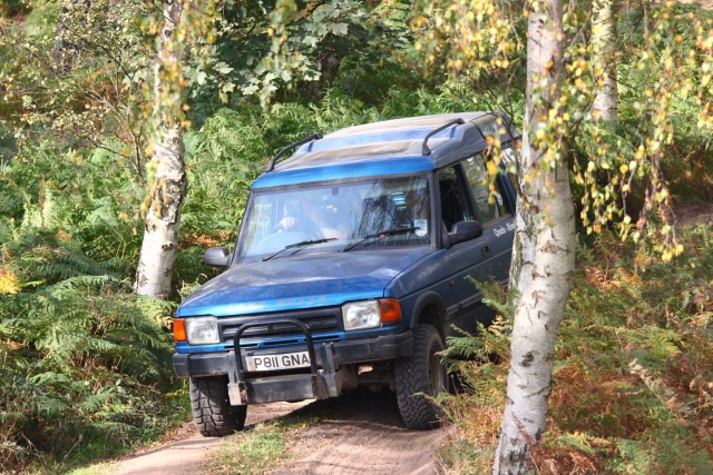  Maneja nuestros vehículos 4x4