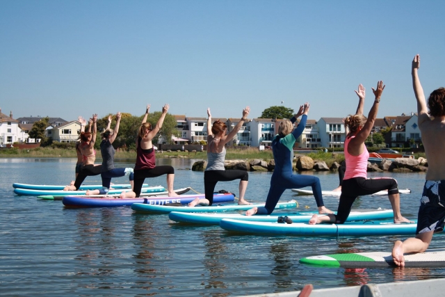  ¡Yoga en tablas de paddle! 
