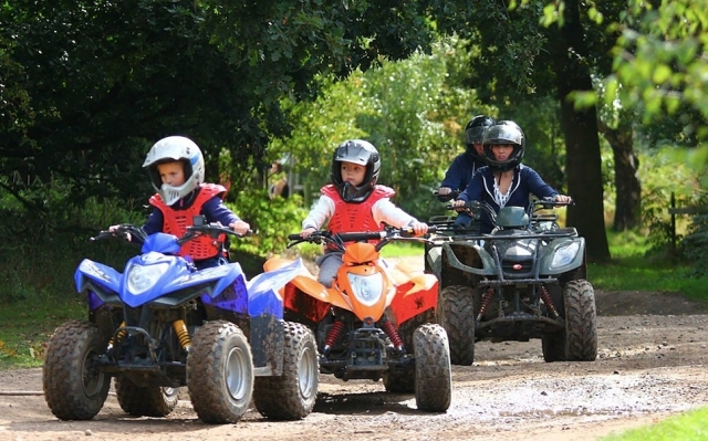  Cuatrimotos Junior 