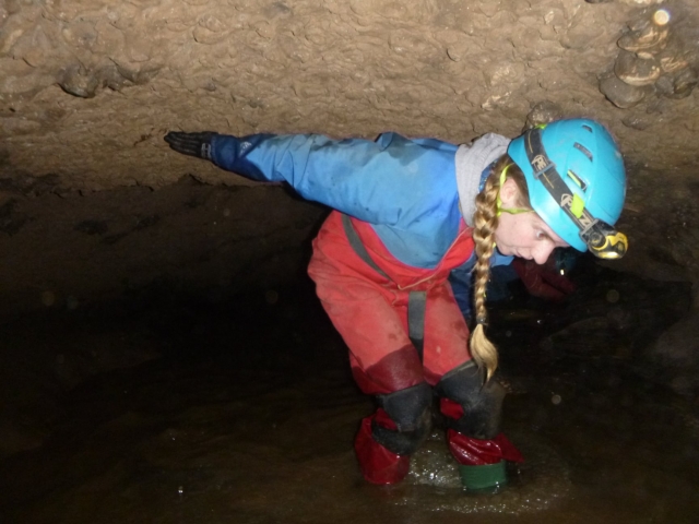  La espeleología es una expedición divertida