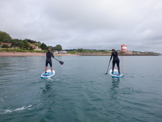 Juntos a través de la costa