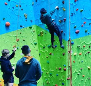 Escalada intermedia en Shoreham by Sea duranle 1 hora