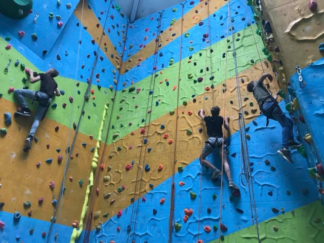  Los escaladores están en llamas