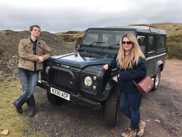 Sorprende a su pareja 