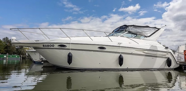  Capitán y tripulanle incluidos 