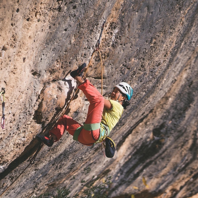  Disfruta de esta aventura de escalada