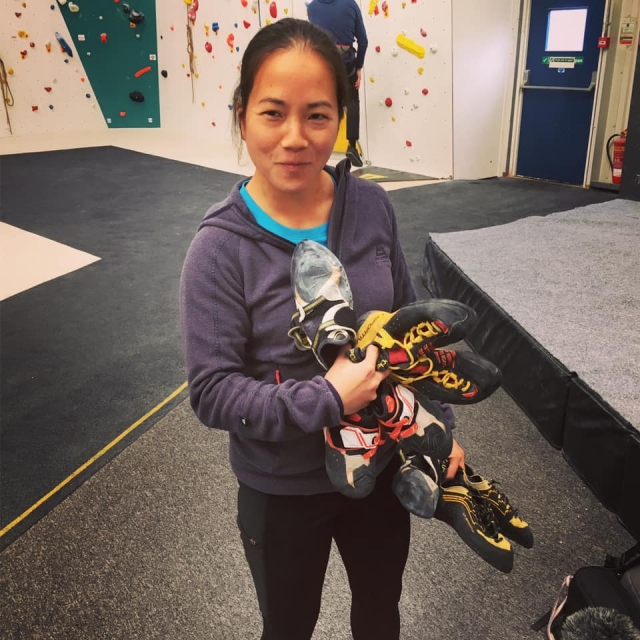  Nuestro instructor le espera 