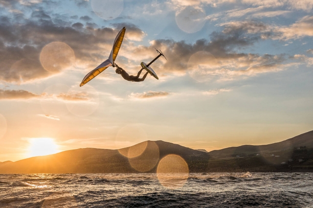 Conviértele en un profesional del windsurf