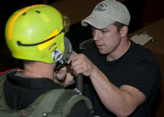  Instructores y procedimientos de seguridad 