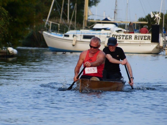  Remar en equipo 