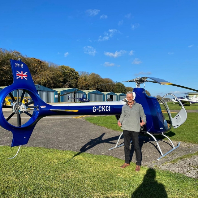  Sobrevolando los Cotswold