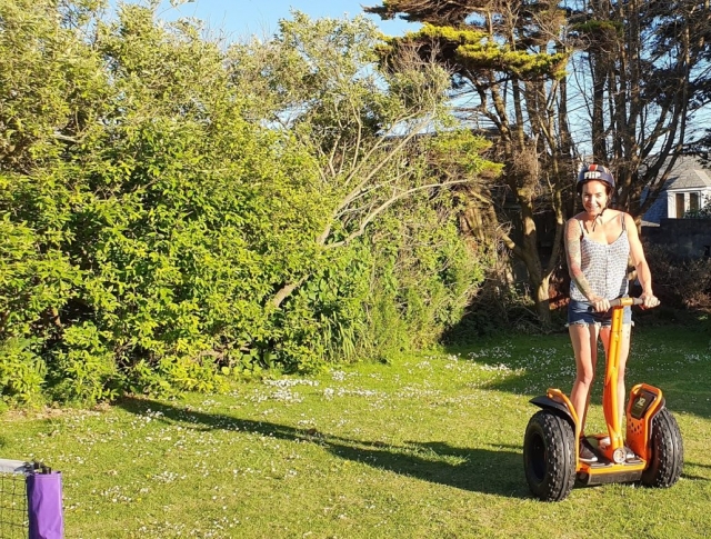  Compartiendo la diversión de hacer segway 