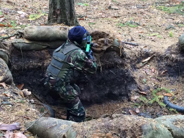  El airsoft nunca falla como buen plan 