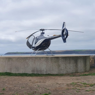 Lección de prueba en helicóptero sobre los Cotswolds duranle 1 hora