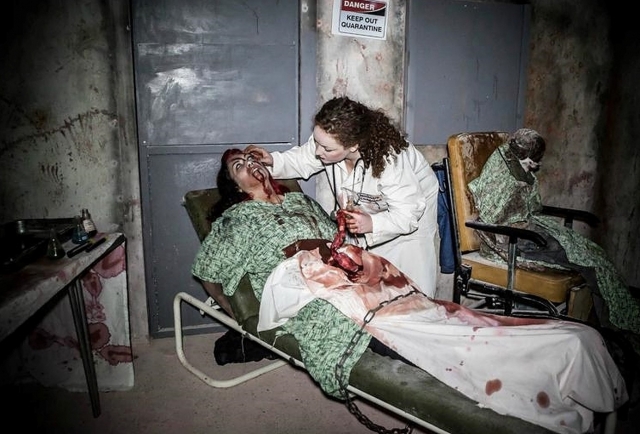  Examinando a la criatura no-muerta 
