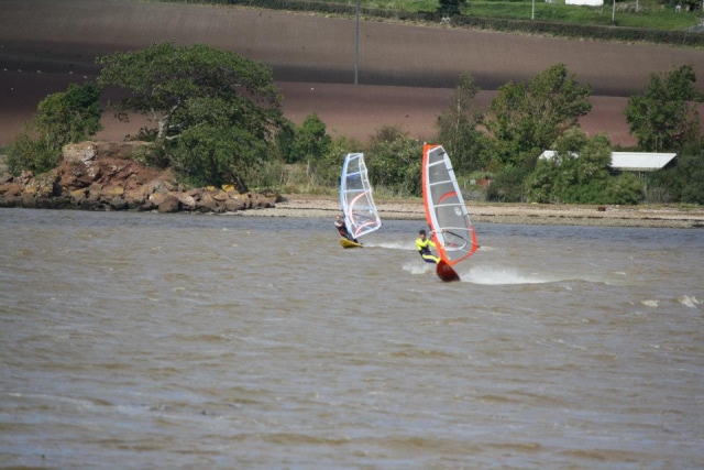  El windsurf es un gran deporle 