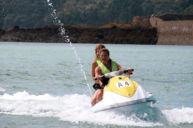 ¡Vamos a hacer jet ski! 