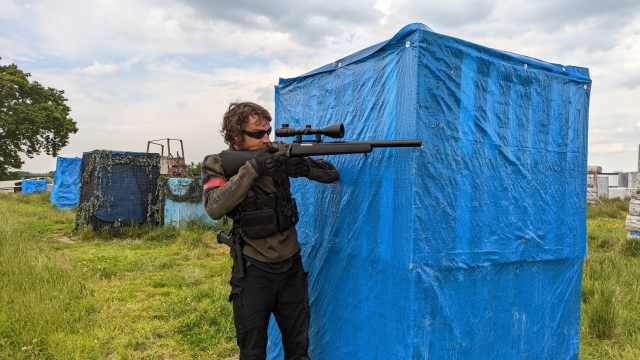  Usar un rifle de francotirador