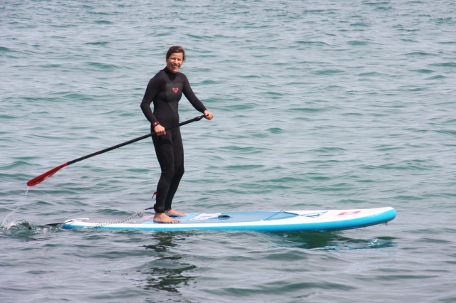 Aprendiendo a hacer stand-up paddleboard 