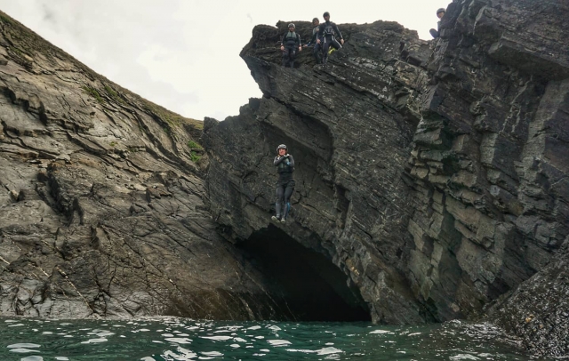 Disfruta su aventura con nosotros