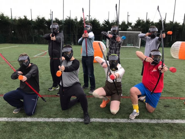 ¡Venga con nosotros y derrota a los oponentes!