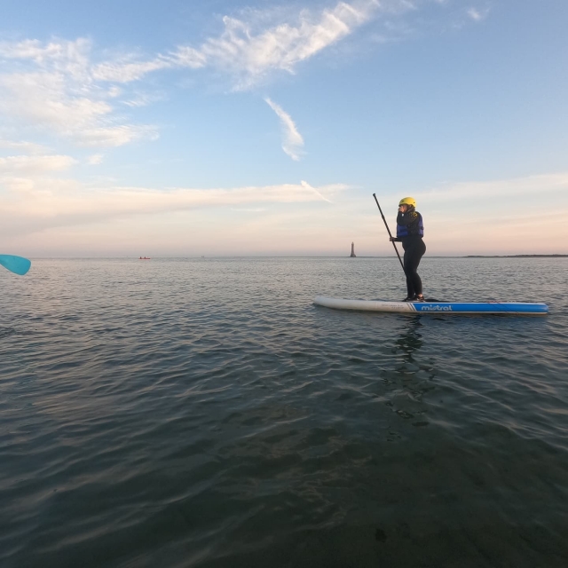  Explorando la costa